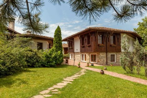 Bulgaria Cultural Tour: History, Traditions and Artisan Villages